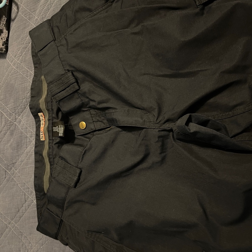5.11 women’s pants sz 20
